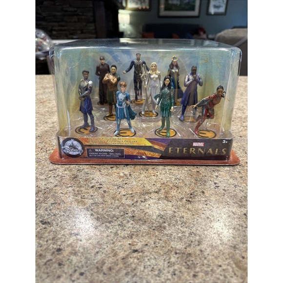 Disney Parks Marvel Eternals Deluxe Figures Set Playset Toy Brand NEW! - Picture 3 of 7